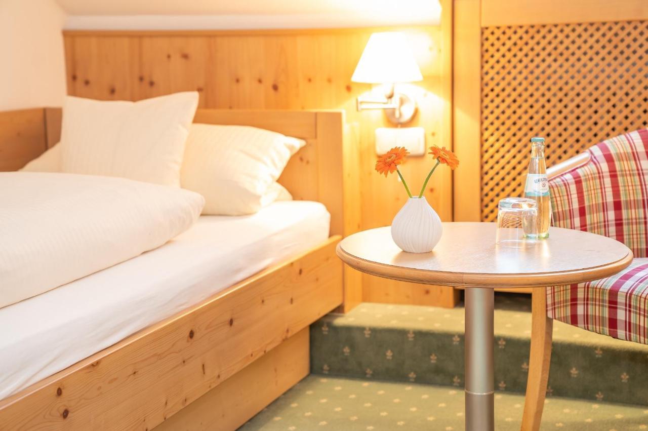 Hotel Garni Christl Bad Griesbach  Eksteriør billede